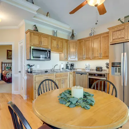 Lake-View Condo With Covered Deck In Hiawassee! Exterior photo