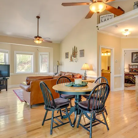Lake-View Condo With Covered Deck In Hiawassee! Exterior photo
